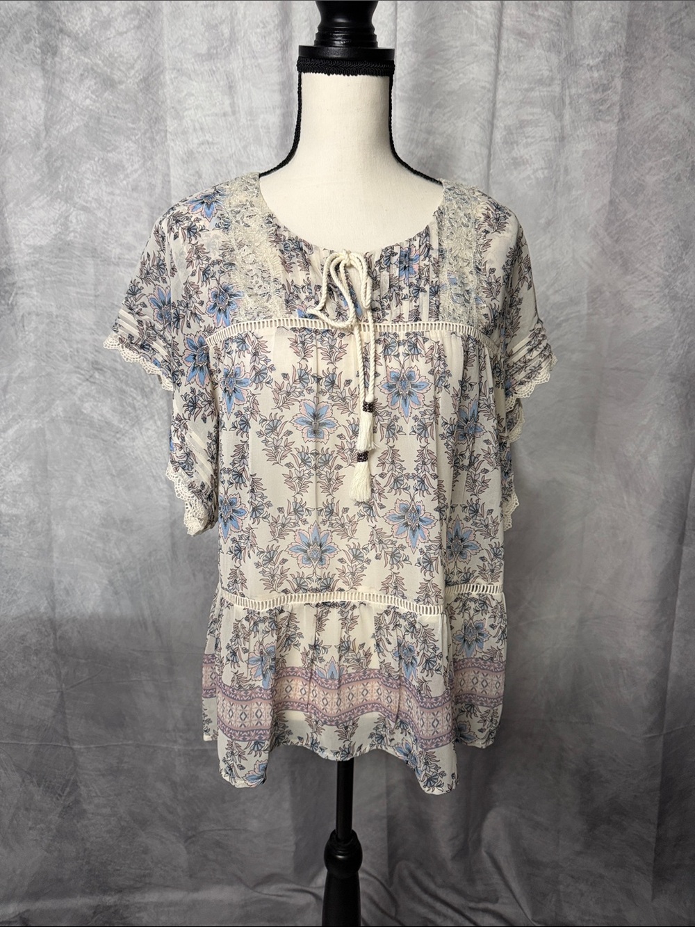 Daniel Rainn Sheer Pinks & Blues Floral Print Blouse with Crochet Accent - Large